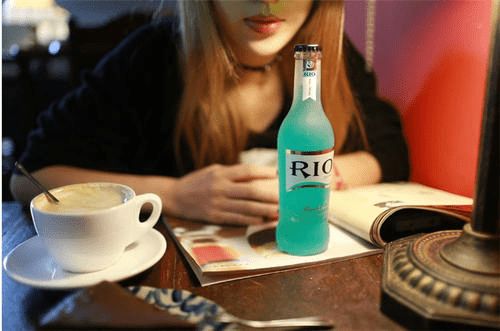 新茶飲時代 當青梅竹馬解不開的消費困局，遇見“小白”的零售解法